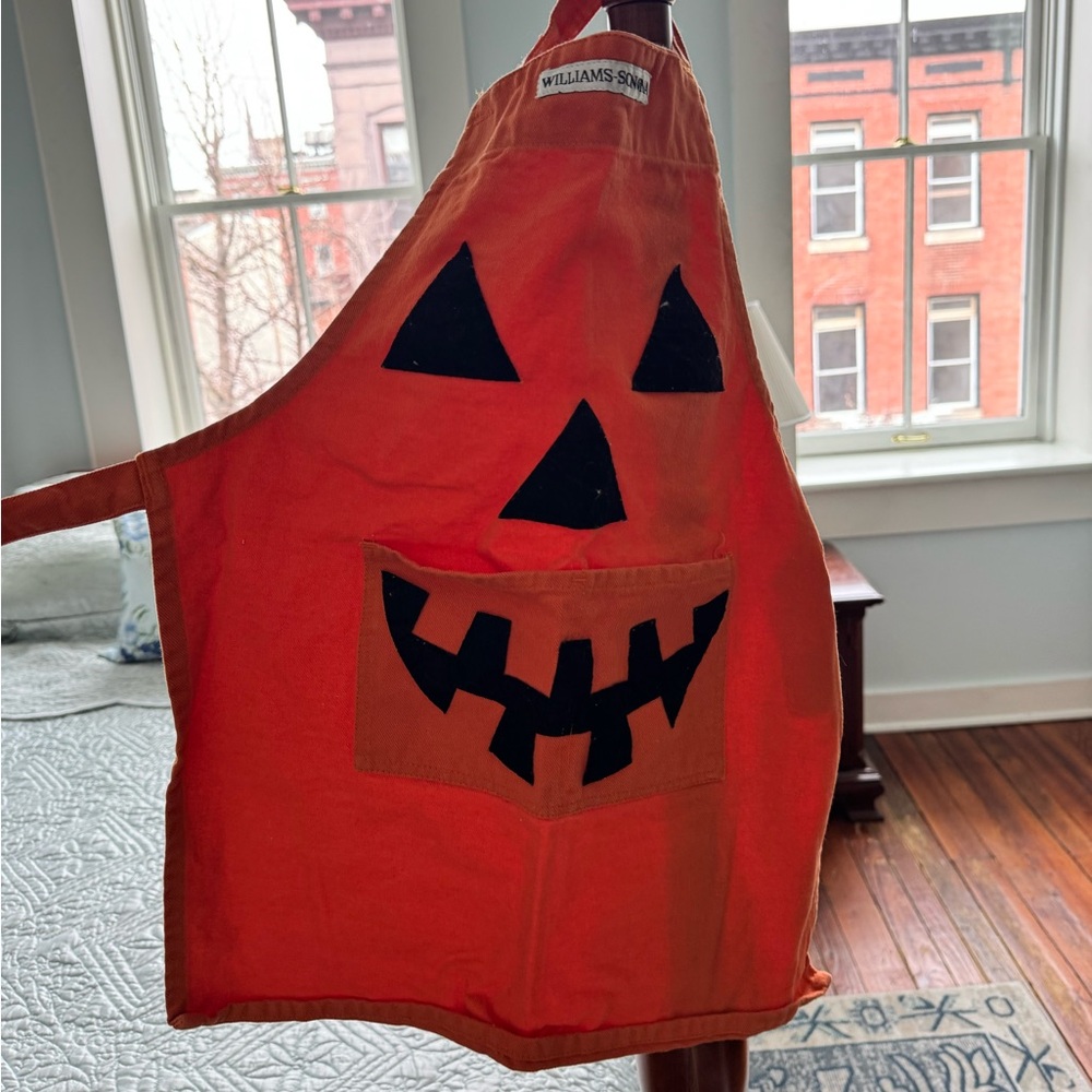 WILLIAMS-SONOMA | kids’ jack-o-lantern apron